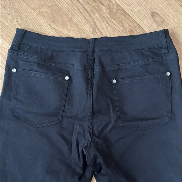 Venus Women’s Black skinny embellished Jeans 14S - Picture 3 of 4